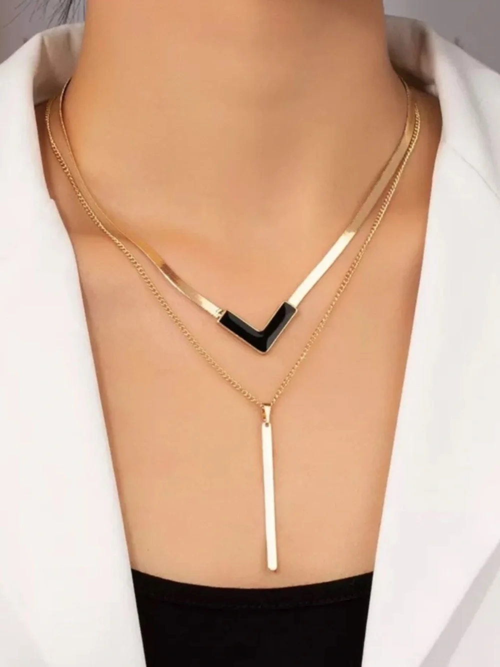 Gold and Black 1pc Layered V & Bar Necklace